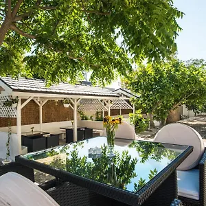 Hotel Effect Saint Mina, Sosopol